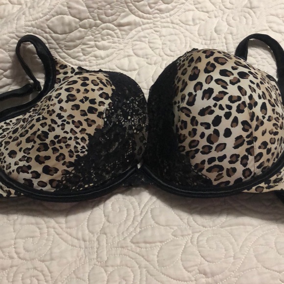 Cacique Other - Cacique bra size 40DDD Cacique Other - Cacique bra size 40DDD